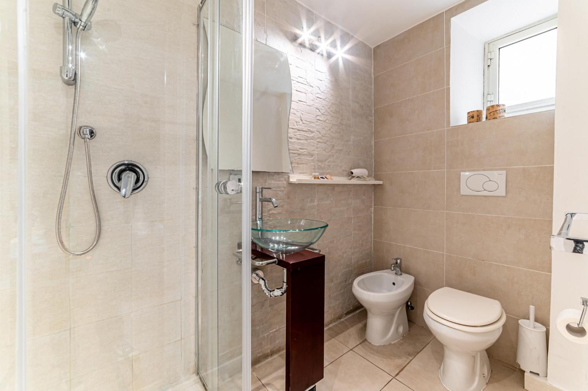 Bed & Breakfast Cristel Cozy - Termini Train Station *